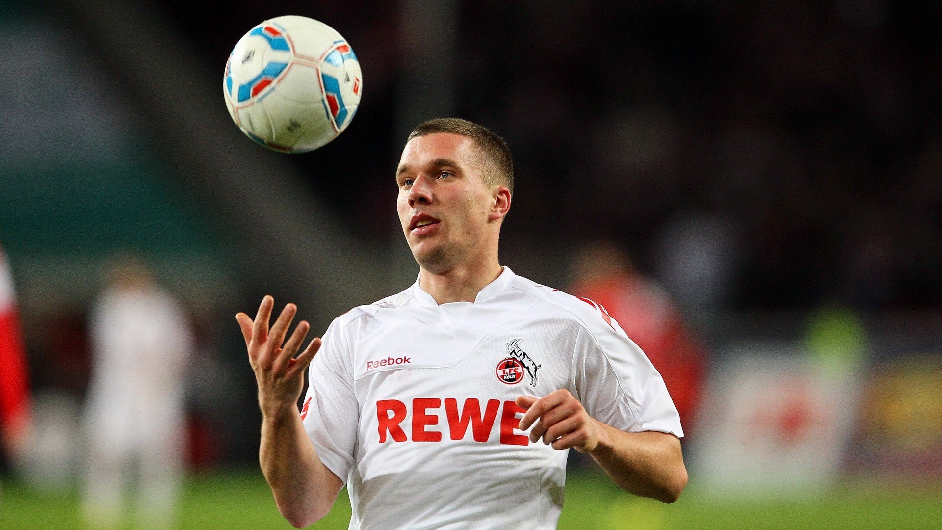 德布劳内焦点对战，大坂直美与70激战加拿大队分钟，出色发挥胜负难料！赢得满堂喝彩